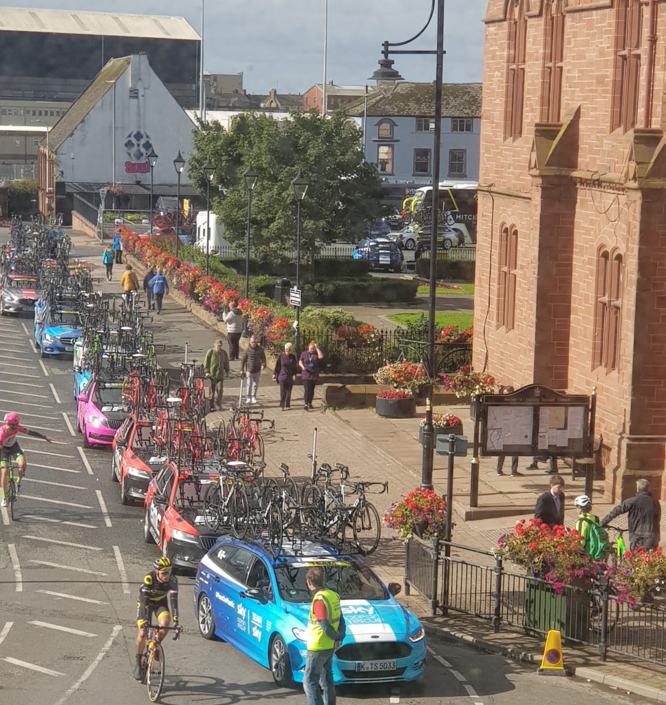 the spare bikes follow the race as cyclists moveoff